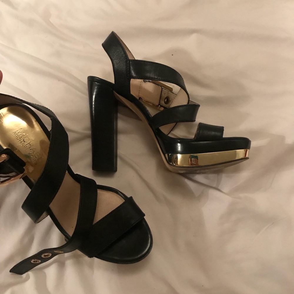 Michael Kors Blue Heels